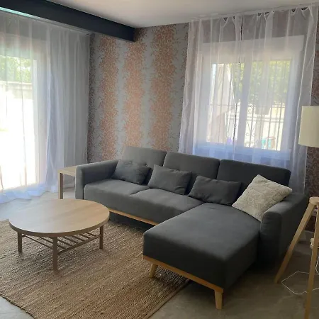 בית נופש Sirio. Chalet Con Piscina Privada
